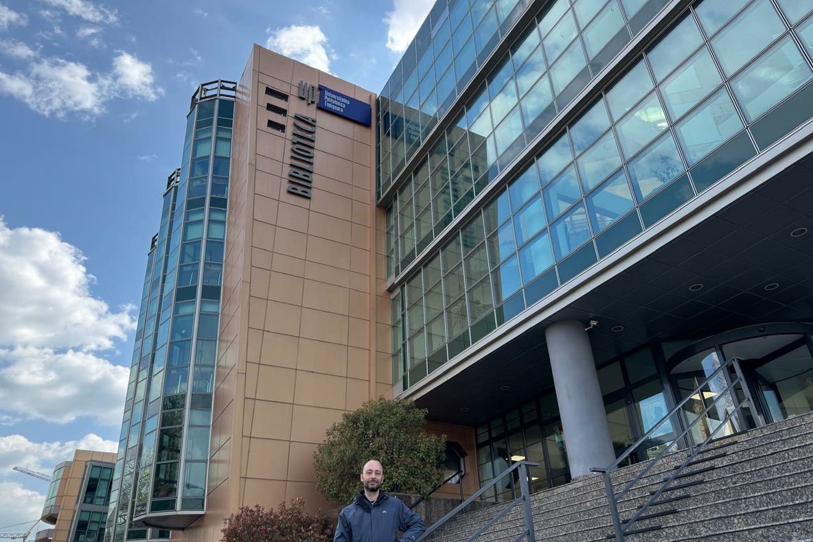 DEPUTATUL AUR MIHAI-COSMIN PASCARIU SE IMPLICĂ ÎN MODIFICAREA LEGII BIBLIOTECILOR: CONSULTĂ MARILE INSTITUȚII DIN ARAD ȘI TIMIȘOARA