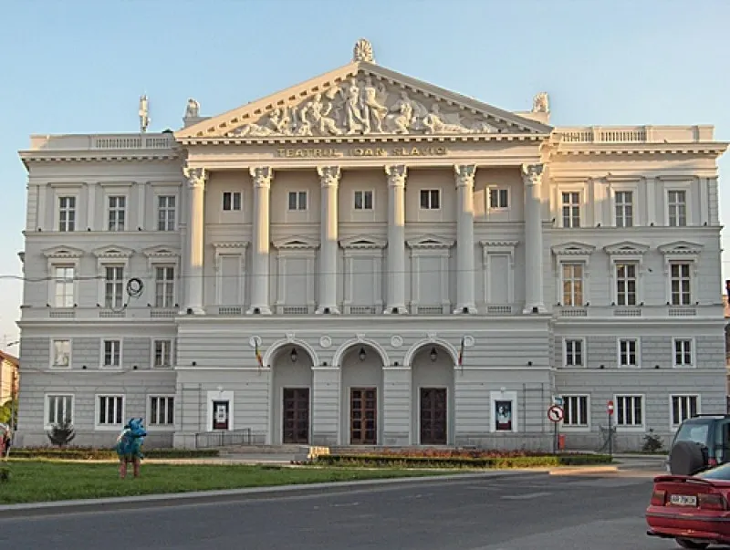 teatrul-clasic-ioan-slavici-arad
