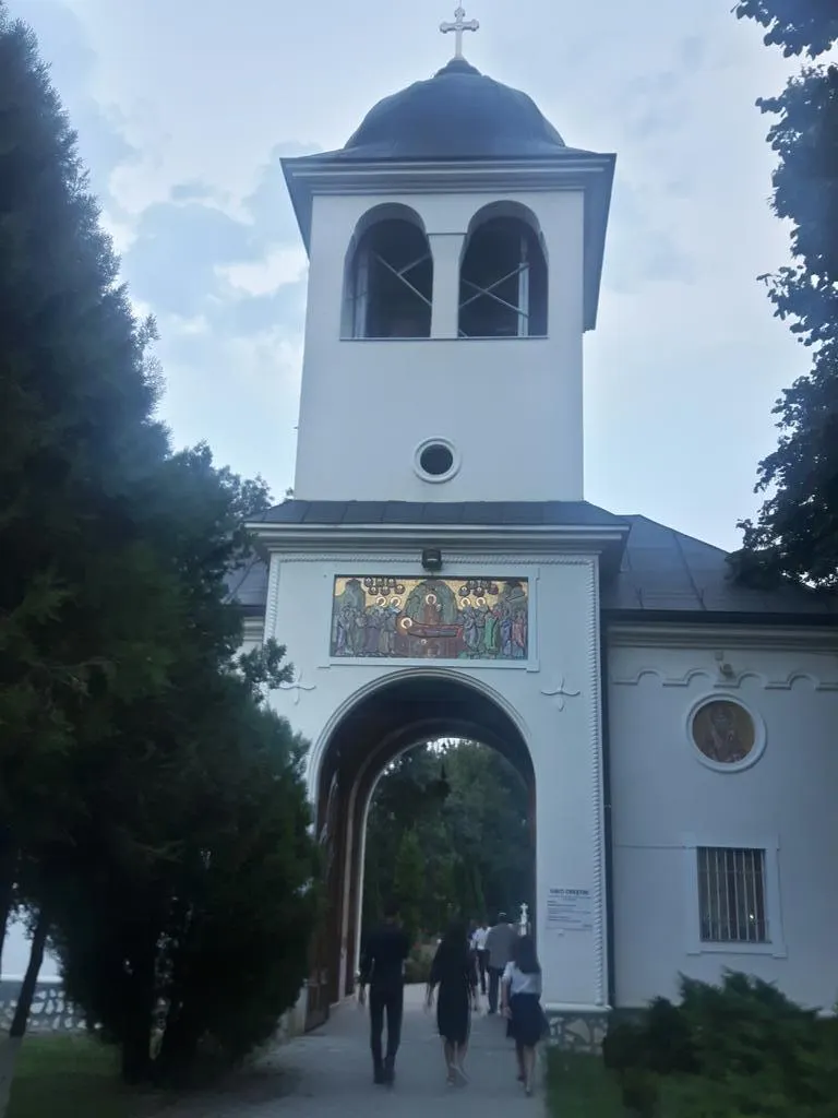 ARADCU 00 MANASTIREA HODOS BODROG MA20NOV 2