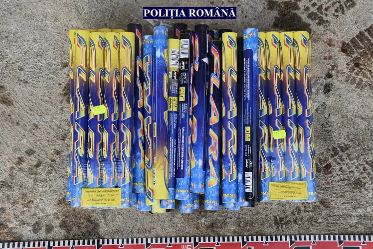 ARADCU 00 MATERIALE PIROTEHNICE PETARDE POLITIA ARAD VI28DEC (2)