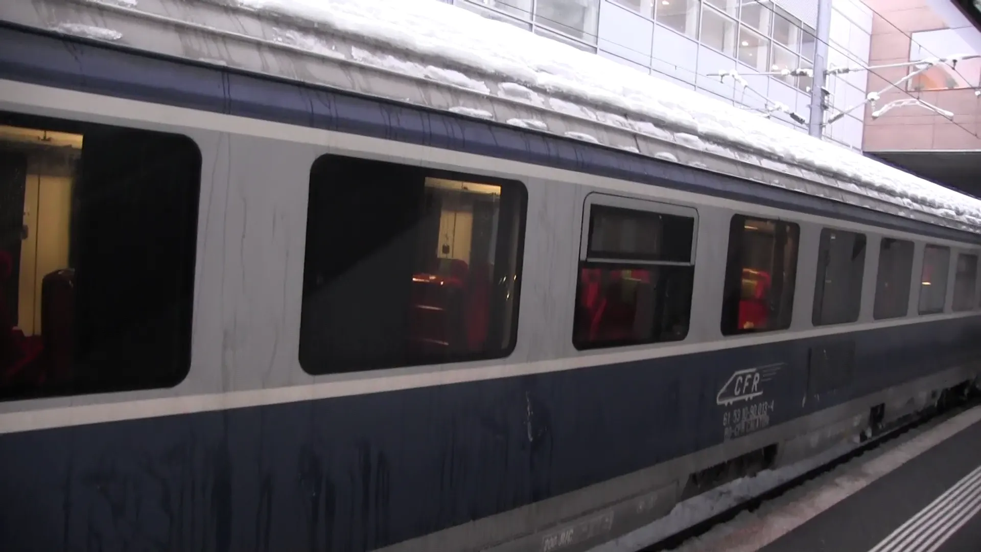 ARADCU 00 TREN GARA ARAD LU17DEC (21)