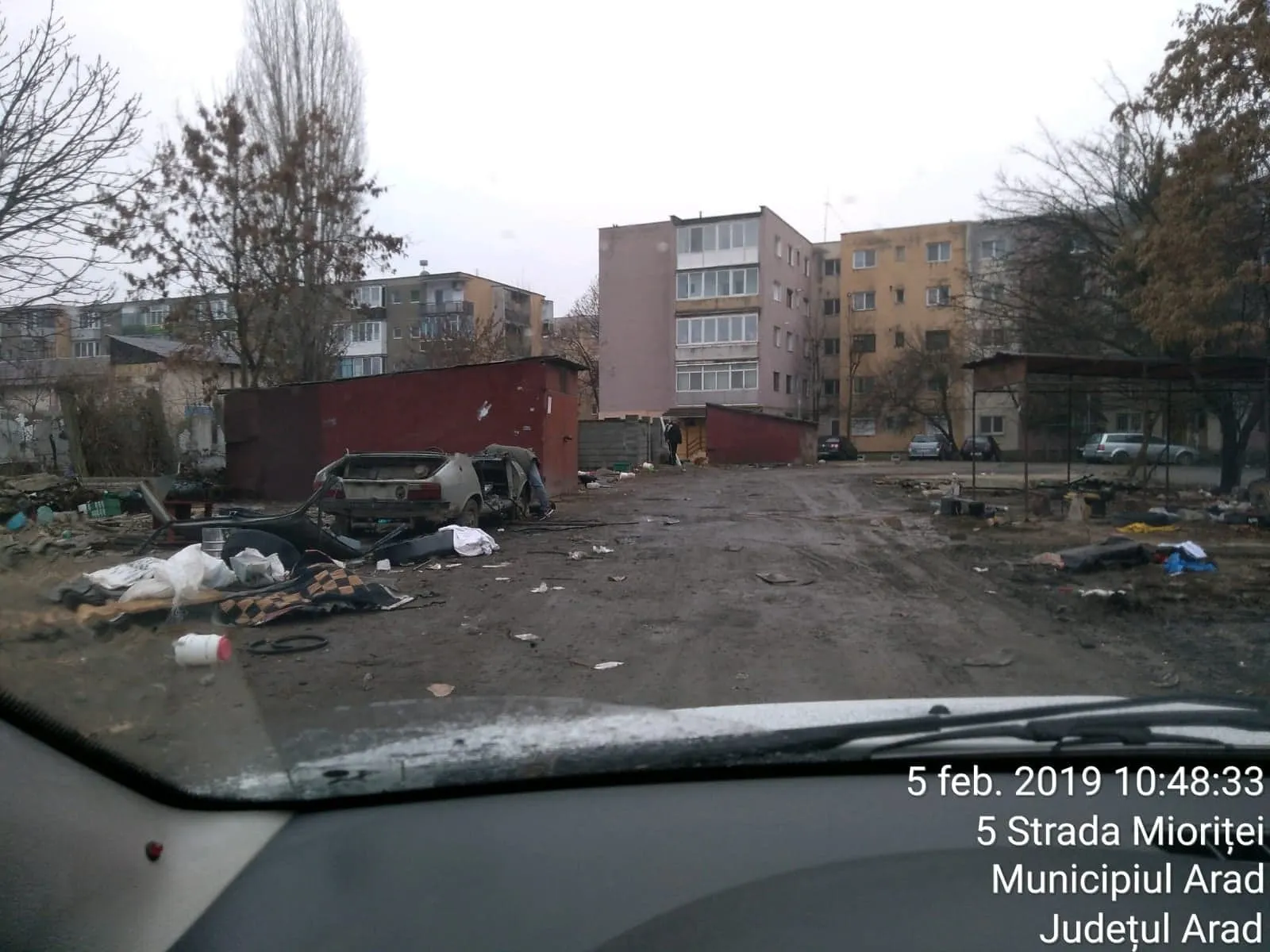 ARADCU 00 GUNOAIE GUNOI GARAJE PRMARIA MUNICIPIULUI ARAD JOI07FEB (5)