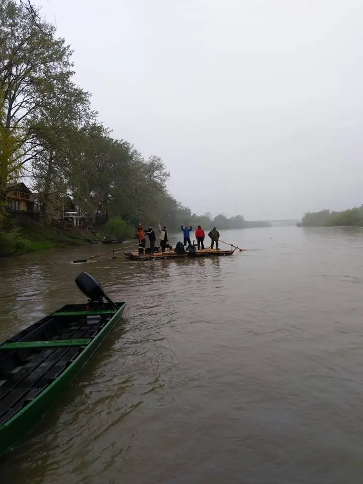 ARADCU 00 MURES ISU ARAD LU15APR