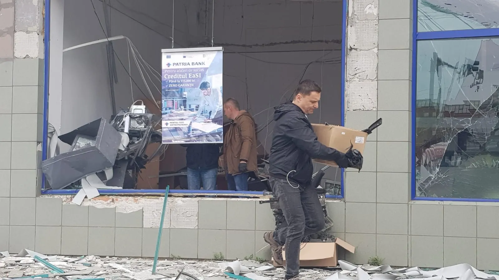 ARADCU EXPLOZE BANCOMAT MI01MAI (12)