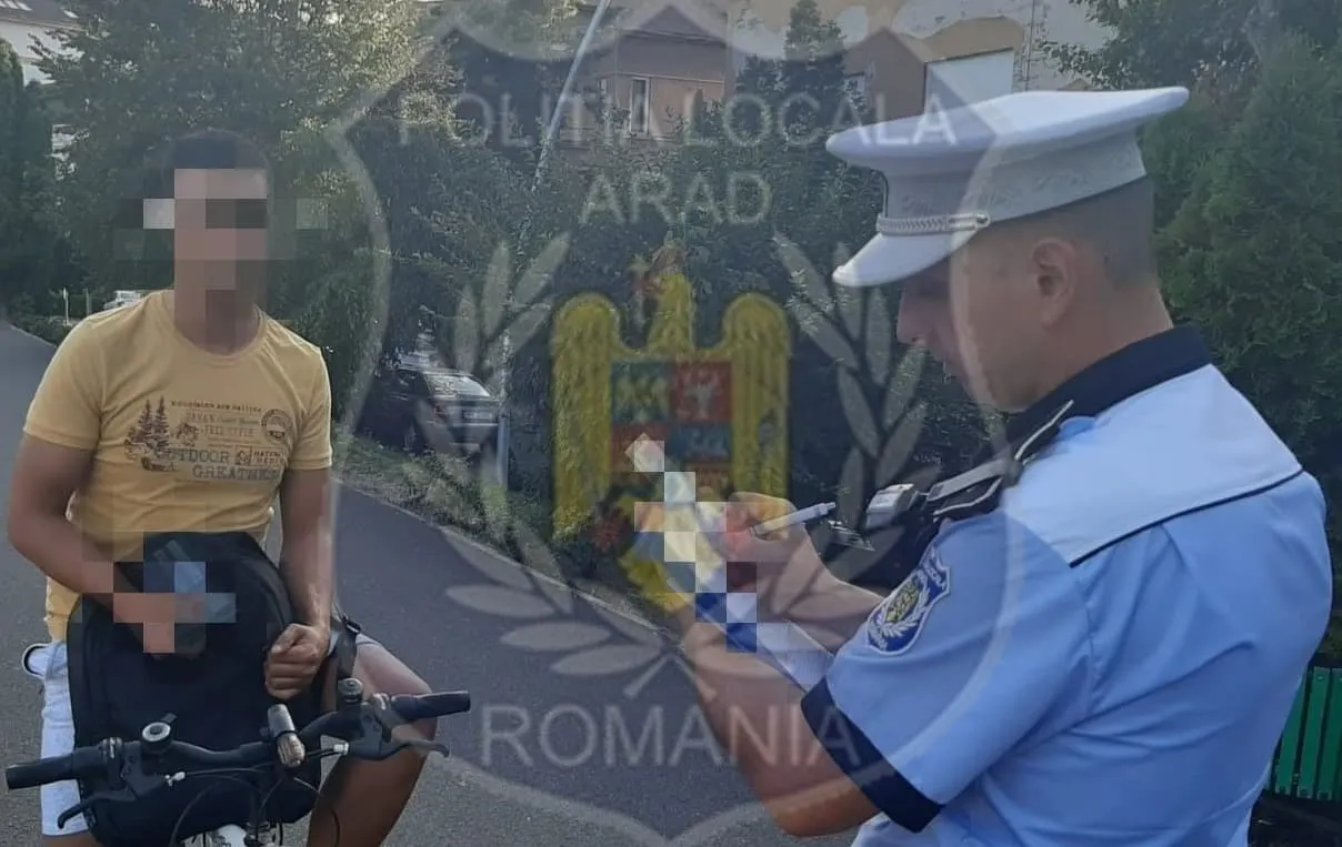 ARADCU 00 BICILISTI POLITIA LOCALA ARAD JOI01AUG (1)
