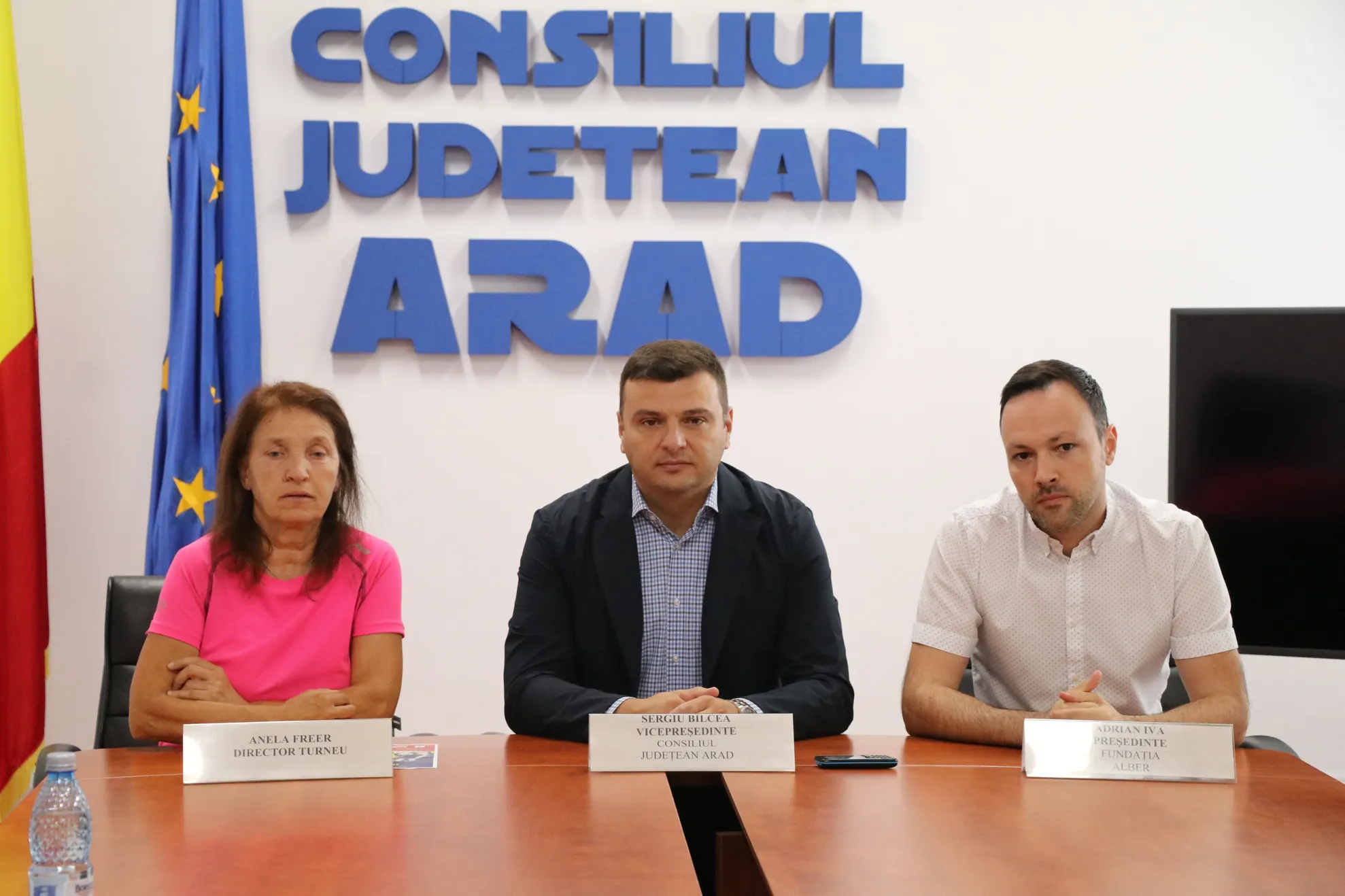 ARADCU 00 ANELA FREER ADRIAN IVA SERGIU BILCEA TENIS ILIE NASTASE CONSILIUL JUDETEAN ARAD JOI05SEPT