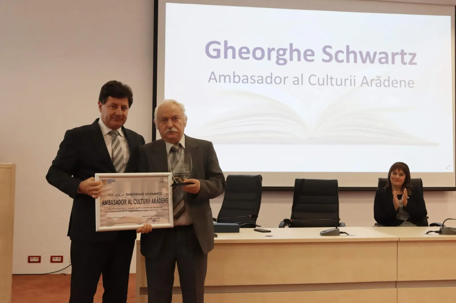 ARADCU 00 GHEORGHE SCHWARTZ IUSTIN CIONCA MA29OCT (1)