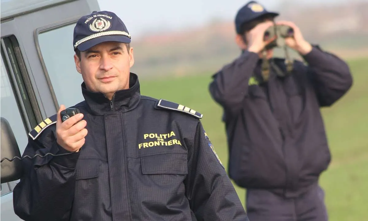 ARADCU 00 POLITIST DE FRONTIERA POLITIA DE FRONTIERA ARAD DUM09NOV
