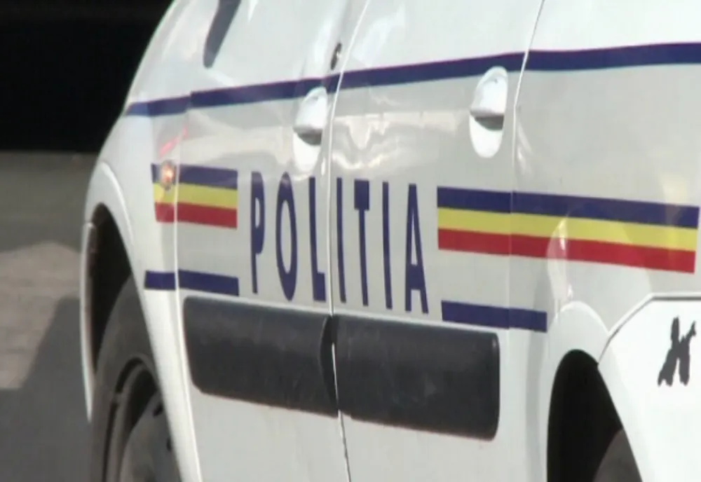 Arad: Un fost ofițer DGA, actual polițist, pus sub control judiciar pentru șantaj