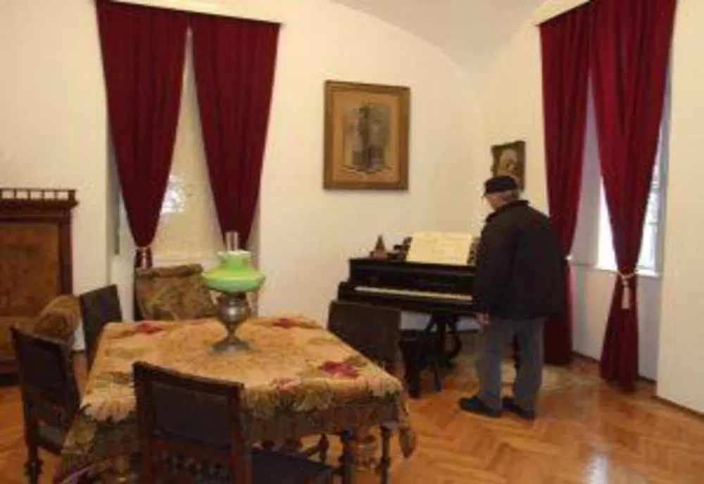 Arad: 138 de ani de la nașterea compozitorului Emil Monția