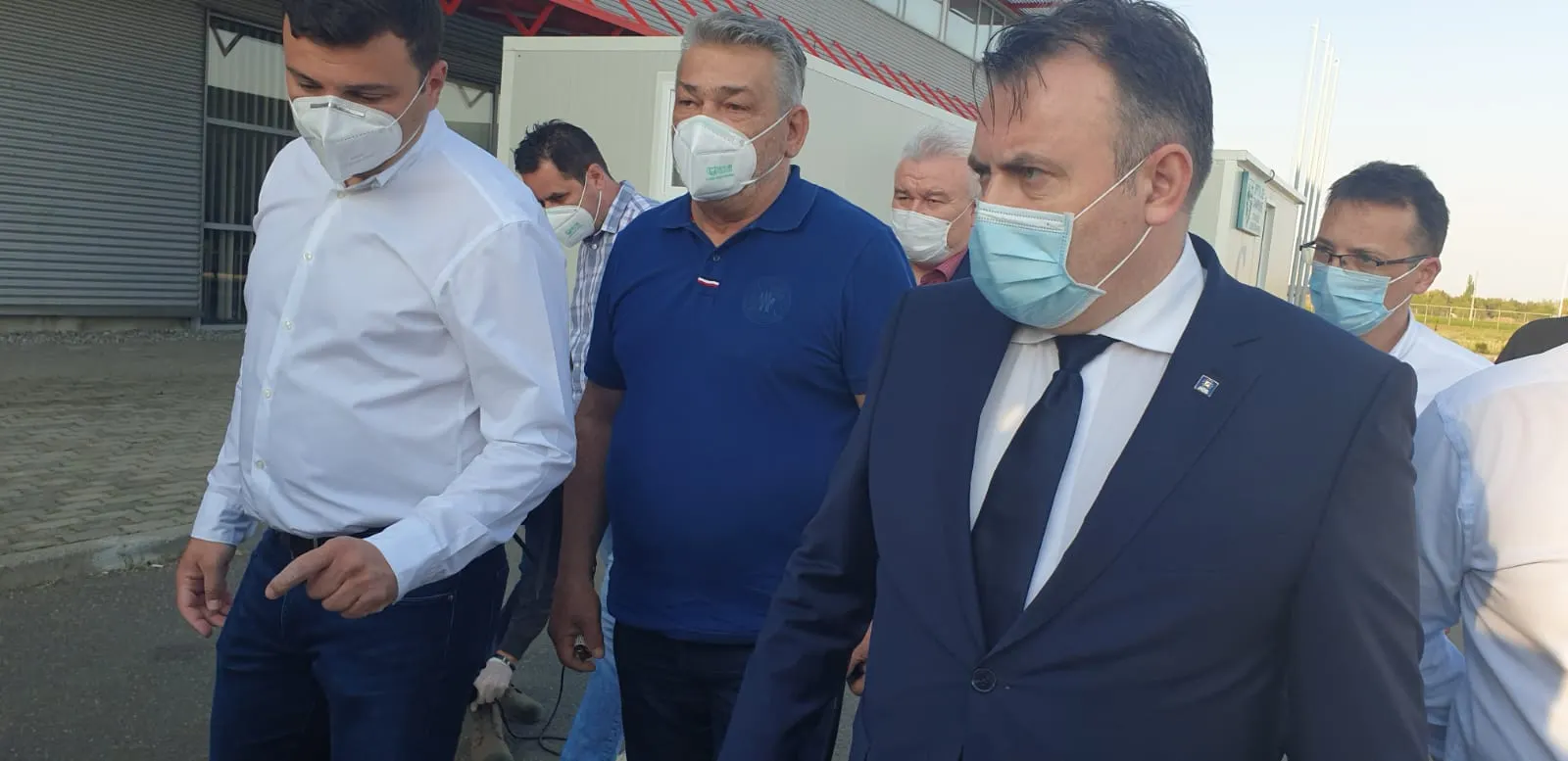 ARADCU 00 MINISTRU SANATATII NELU TATARU ARAD COMPLET JOI23APR (5)