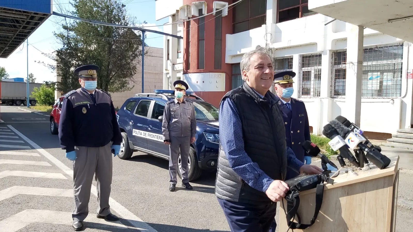 ARADCU 00 MINISTRUL MAI MARCEL VELA VI29MAI 3
