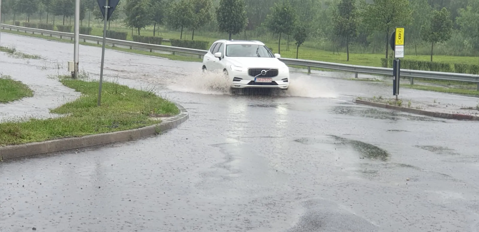 ARADCU 00 INUNDATII MI17IUN (1)