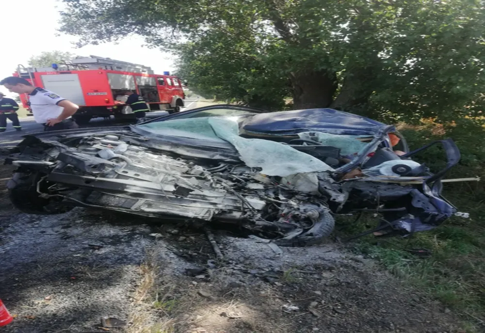 Accident mortal pe o șosea din Arad, drum blocat
