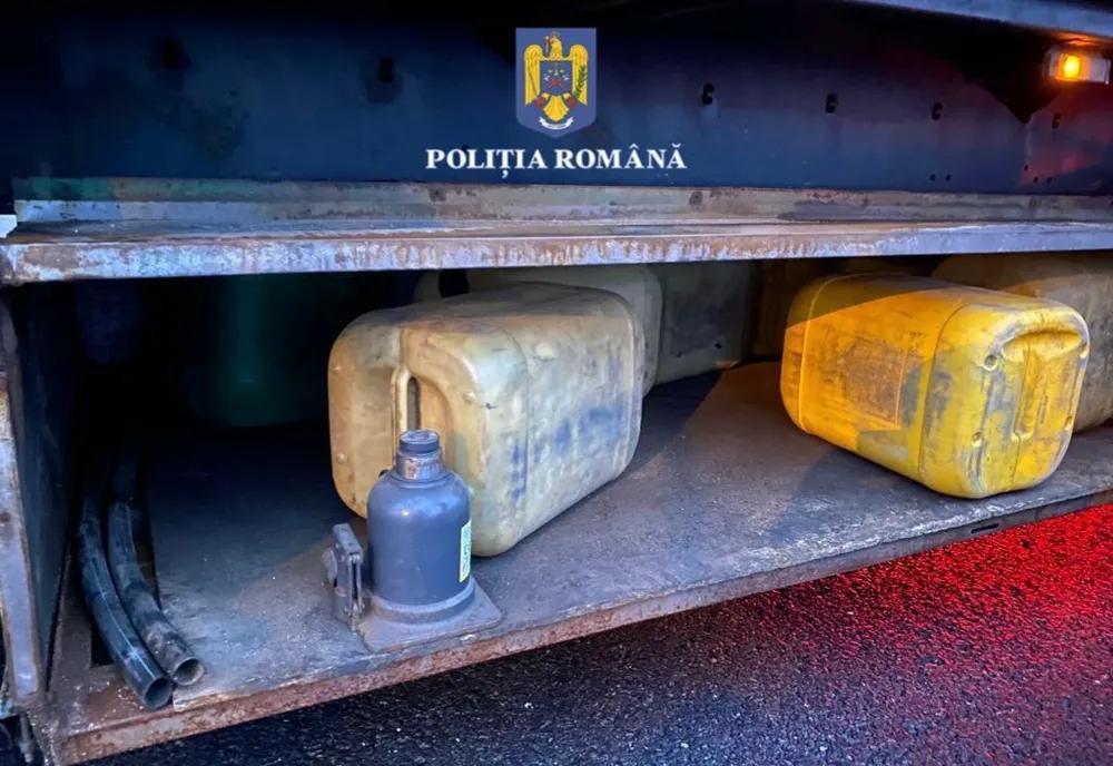 Prinși în flagrant, la furat de combustibil. S-au tras focuri de avertisment