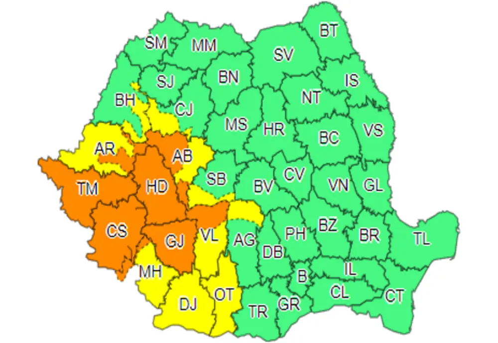 Prognoza meteo: Cod portocaliu de ploi torenţiale, furtuni, descărcări electrice şi vânt puternic, până miercuri seară, în mai multe județe din țară