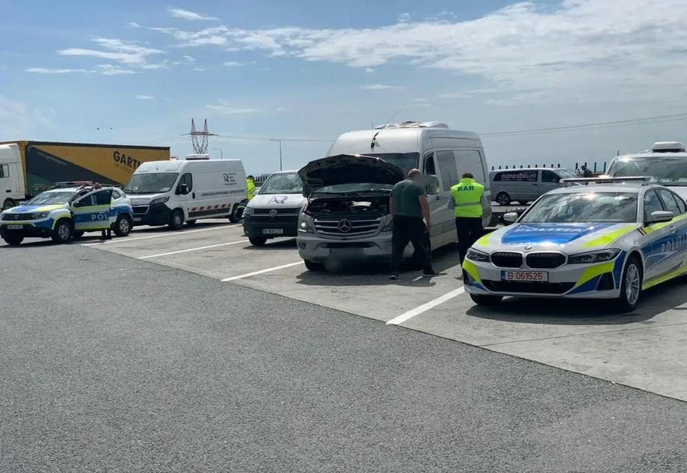 Control rutier pe autostradă: 12 permise de conducere reținute. Cele mai multe sancțiuni, pentru depășirea limitei de viteză