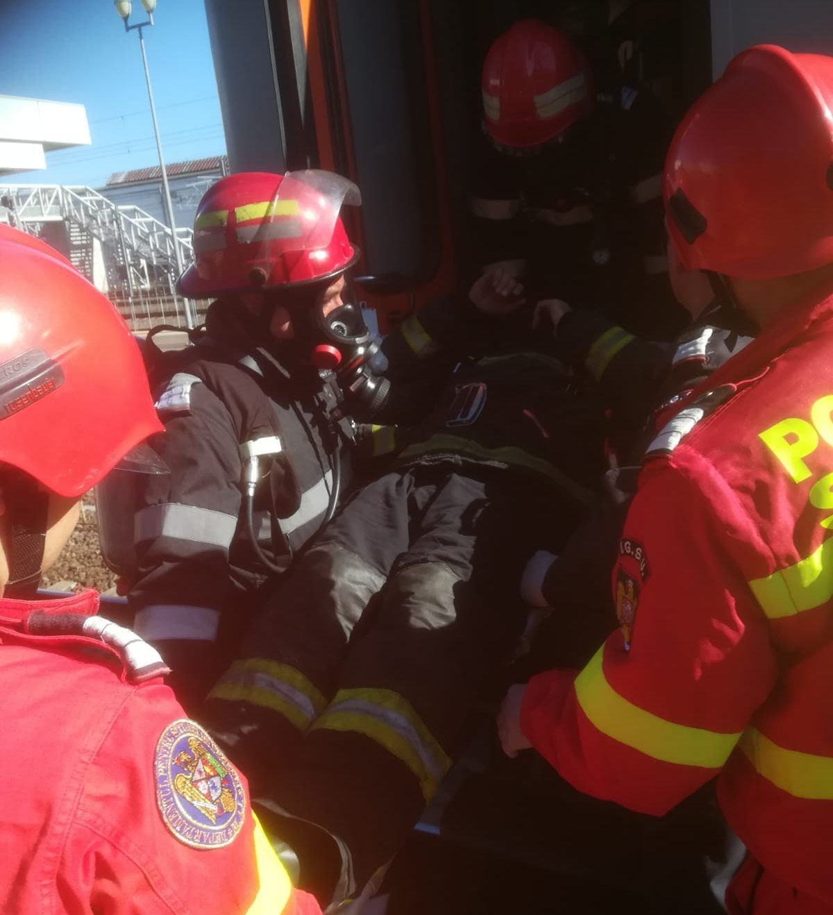 ARADCU POMPIERI ISU ARAD JOI27SEPT (5)