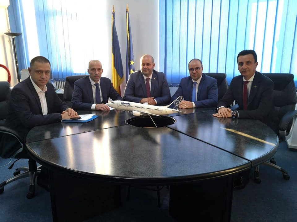 ARADCU 00 TAROM MIHAI FIFOR DOREL CAPRAR MI31OCT