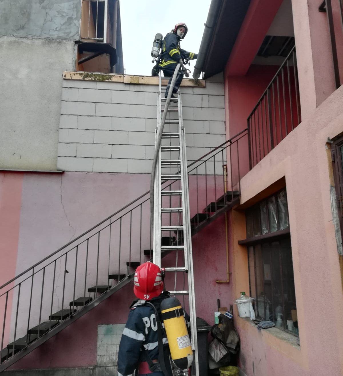 ARADCU 00 ISU ARAD MA27NOV (1)