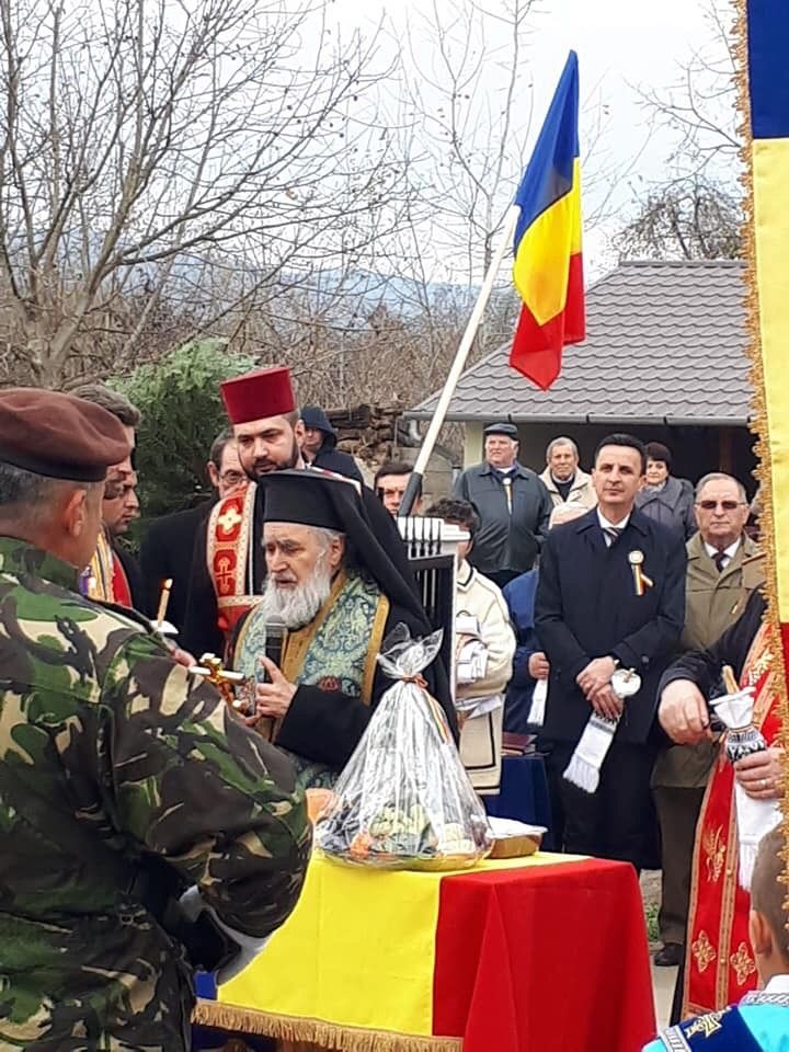 ARADCU 00 MONUMENT ARHIPISCOPIA ARADULUI TIMOTEI LU19NOV 7