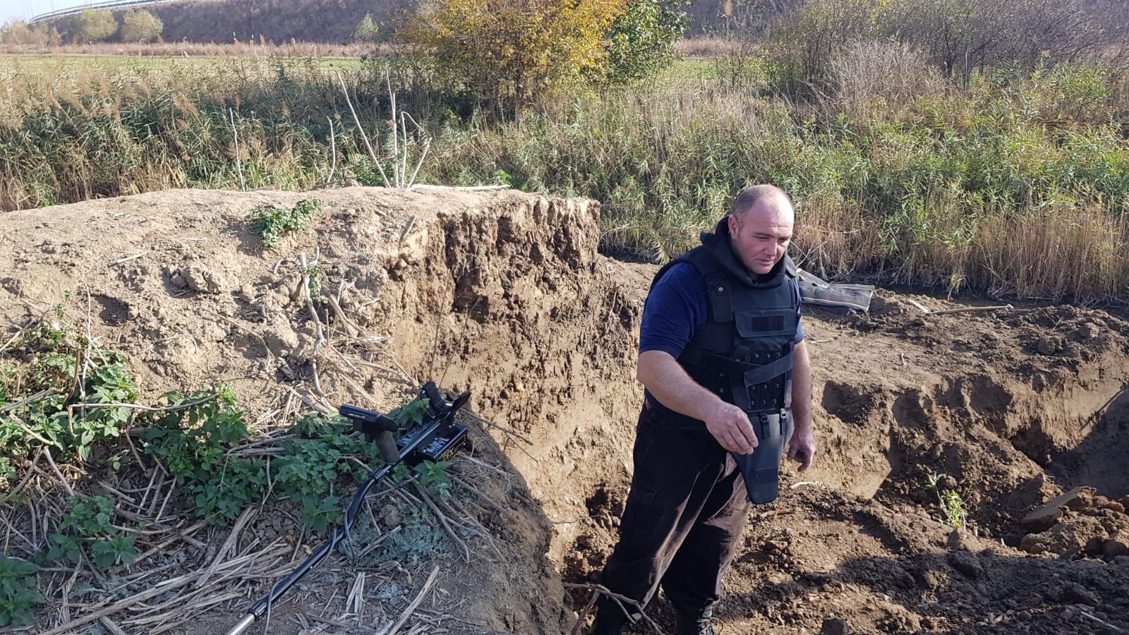 ARADCU BOMBE MUNITIE ISU ARAD DUM04NOV (1)