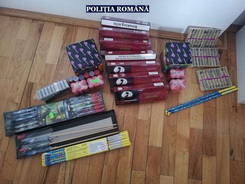 ARADCU 00 ARTIFICII TIGARI CONTRABANDA POLITIA ARAD LU31DEC