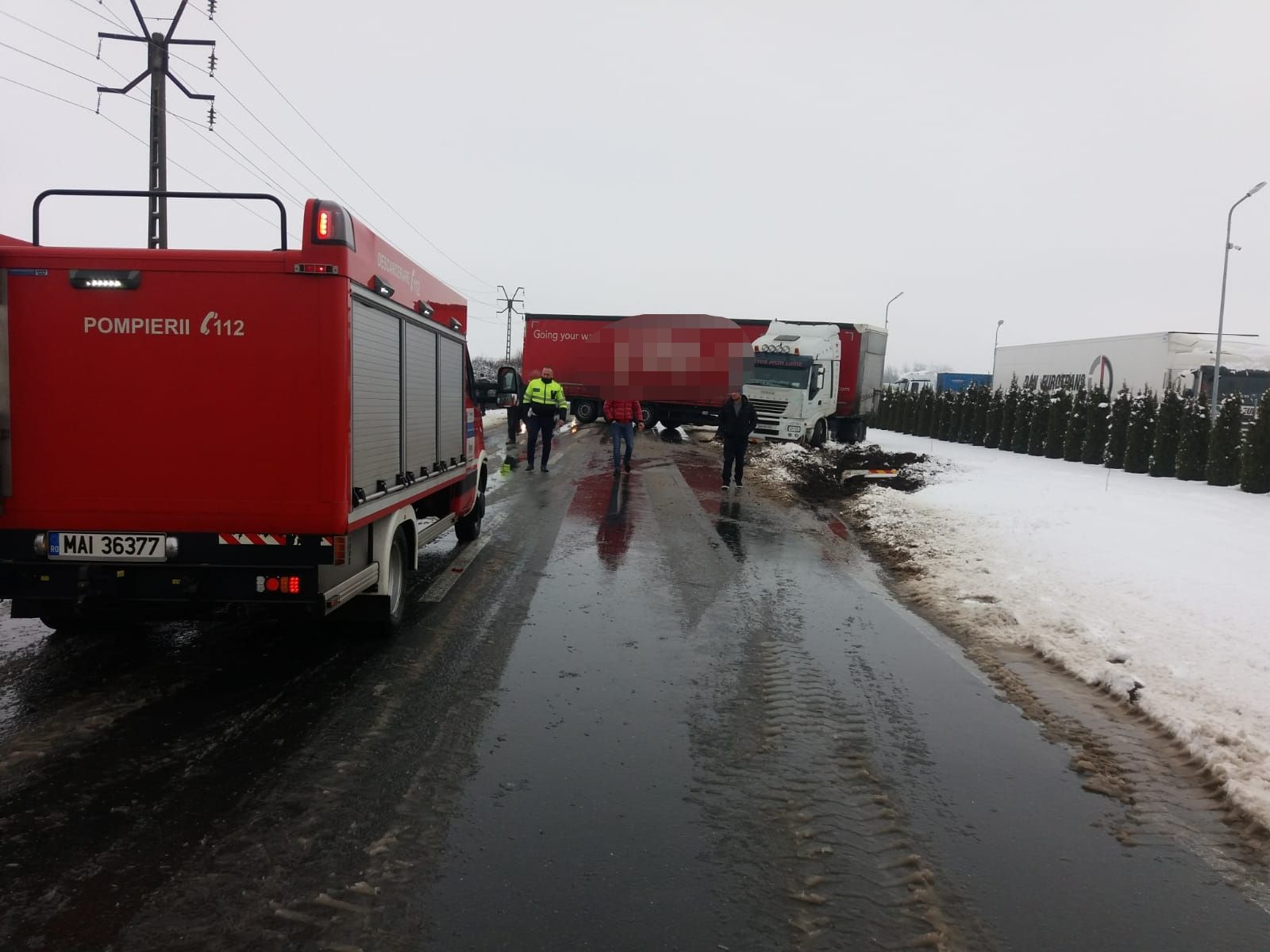 ARADCU 00 ISU ARAD MI23IAN (4)