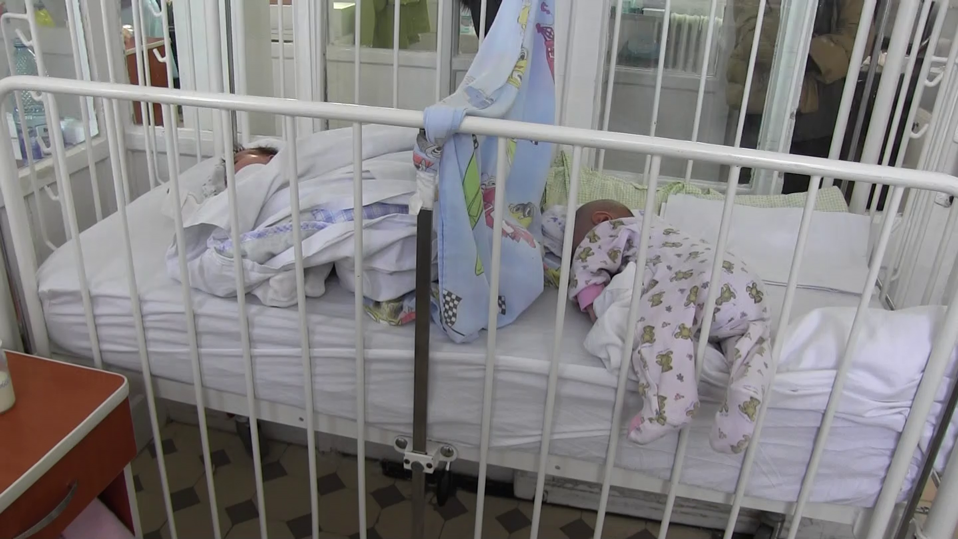 ARADCU 00 SPITAL COPII MI09IAN (2)