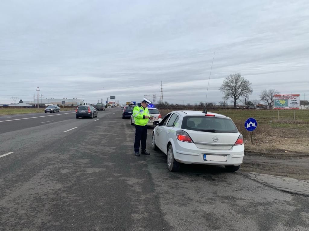 ARADCU 00 LEMNE POLITIA ARAD MI06FEB (4)