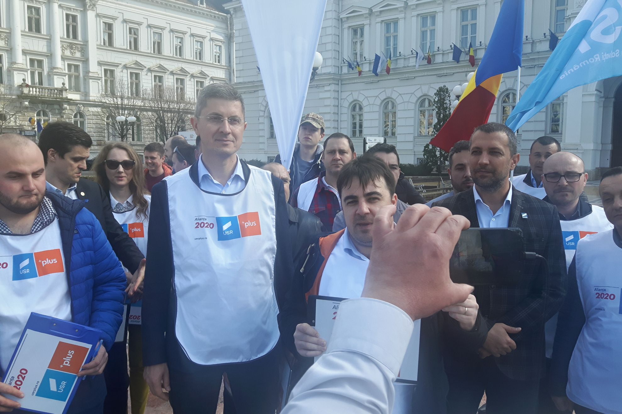 ARADCU USR DAN BARNA SA09MART (17)