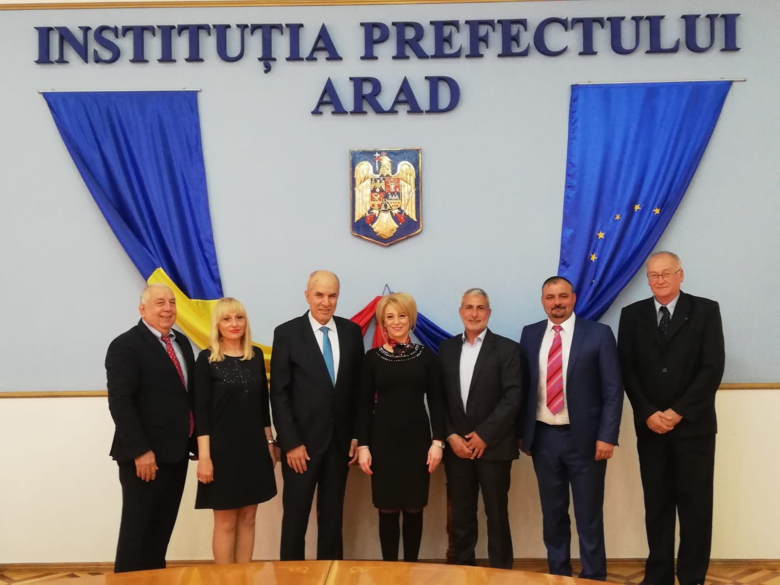 ARADCU 00 AMBASADOR IORDANIA PREFECT HORGEA SUBPREFECT DAMIAN VI12APR (2)