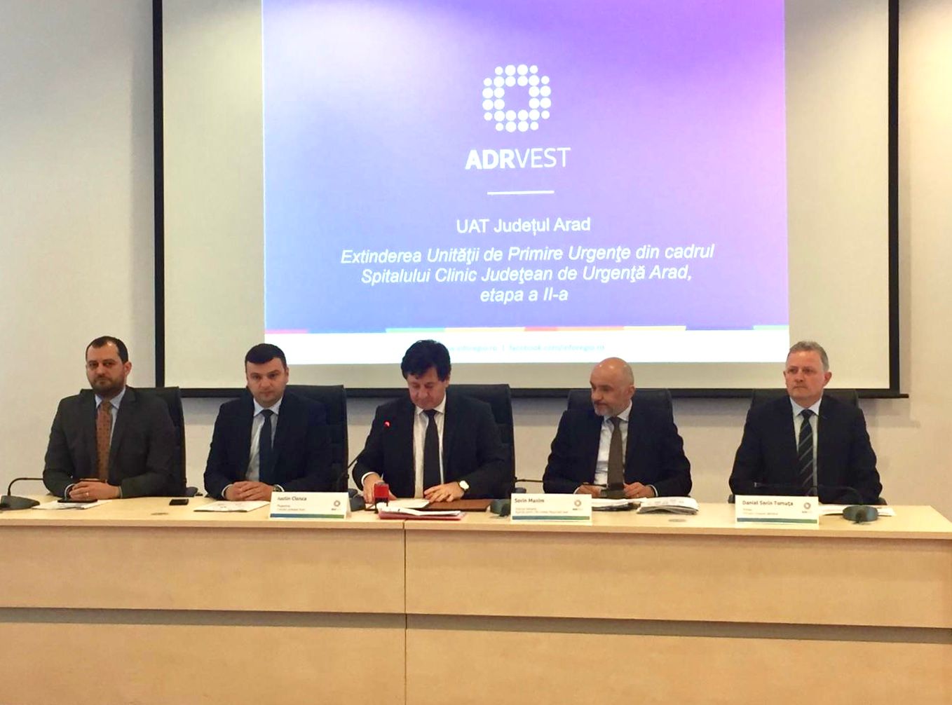 Semnare contracte POR judetul Arad 3