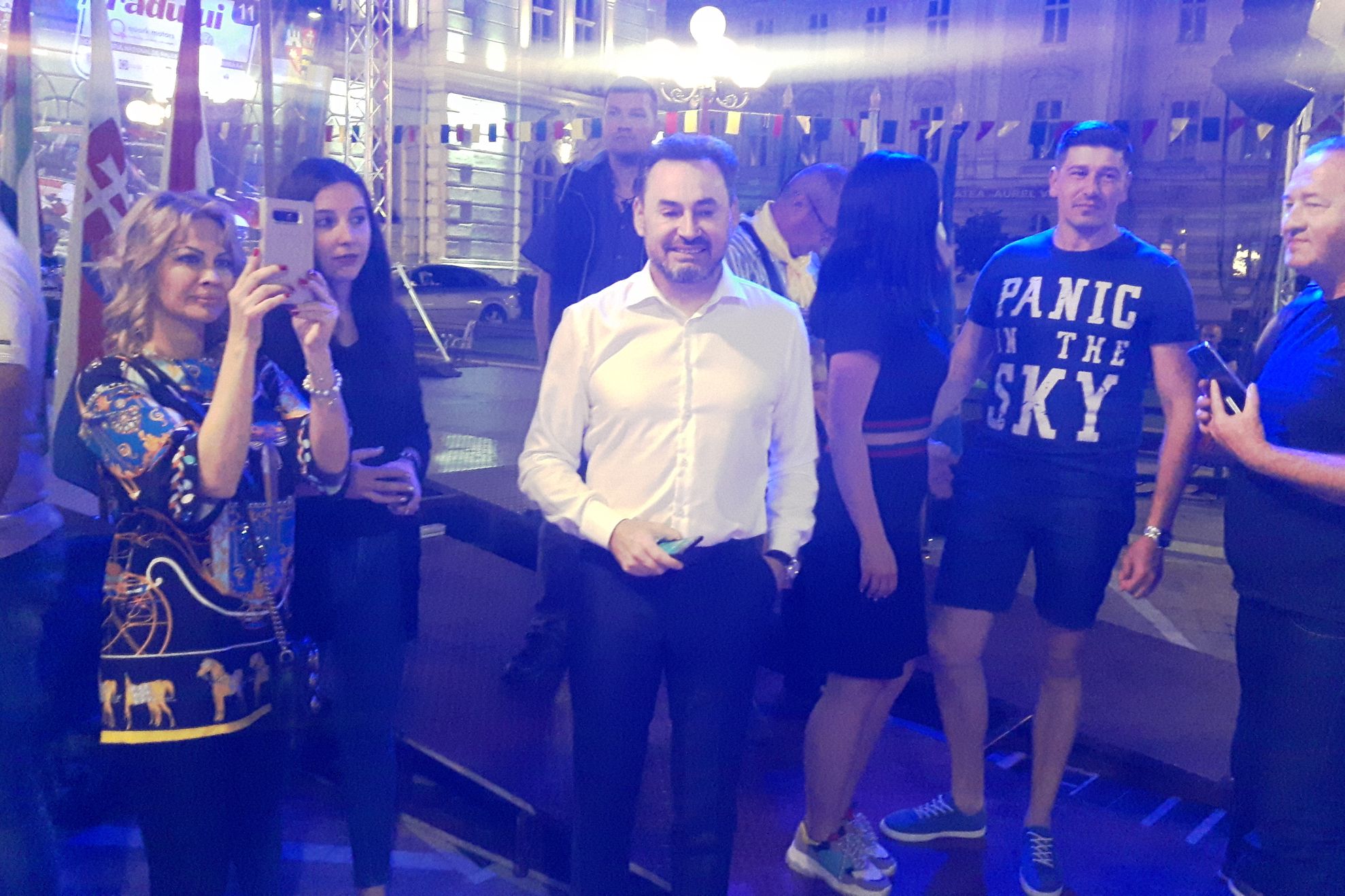 ARADCU 00 GHEORGHE FALCA CALIN BIBART PRIMARIA MUNICIPIULUI ARAD DUM26MAI (48)