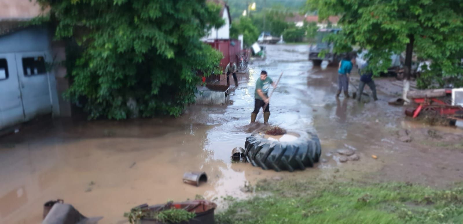 ARADCU 00 INUNDATII MI05IUN (13)
