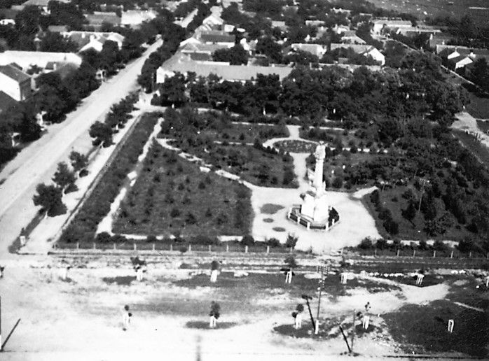 1.-Imagine-din-Vinga-1940