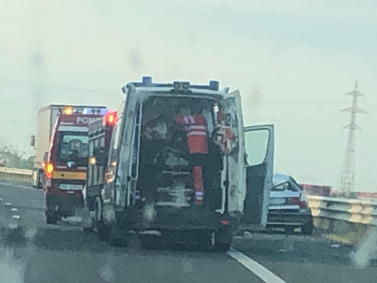 ARADCU 00 ACCIDENT AUTOSTRADA POLITIA ARAD MI07AUG (1)