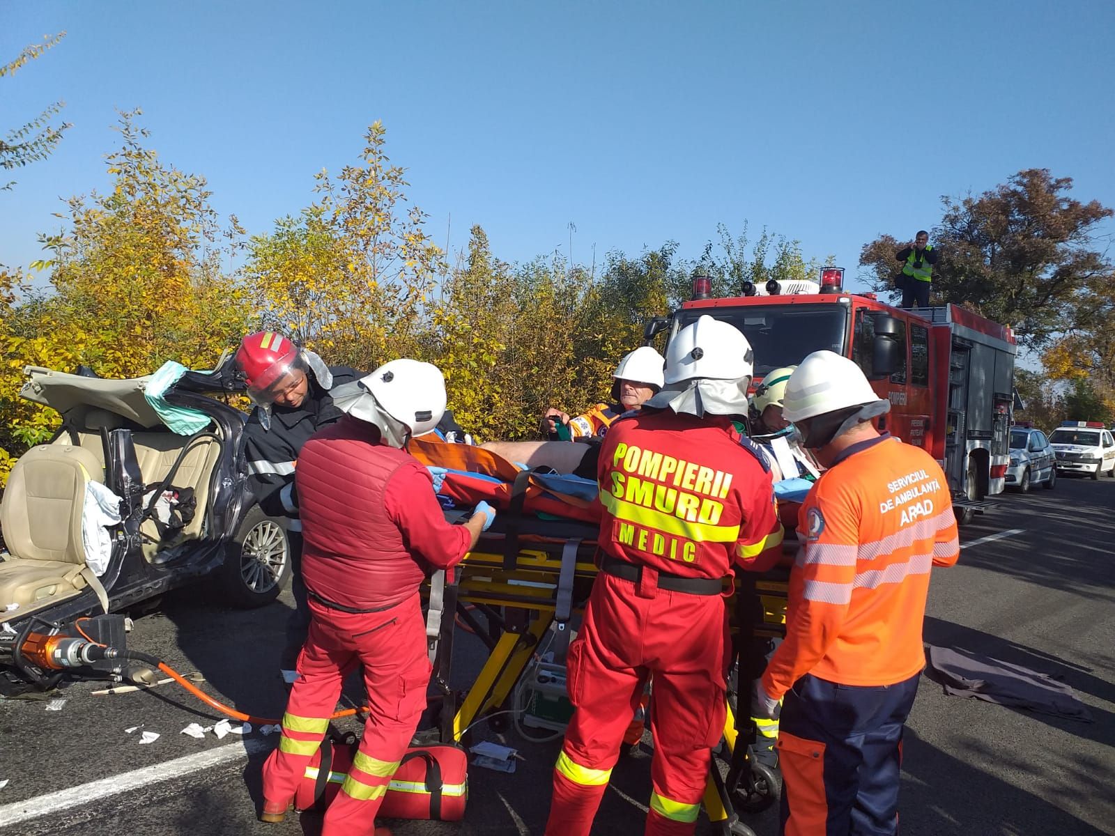 ARADCU 00 ACCIDENT SMURD ISU ARAD MA15OCT (7)