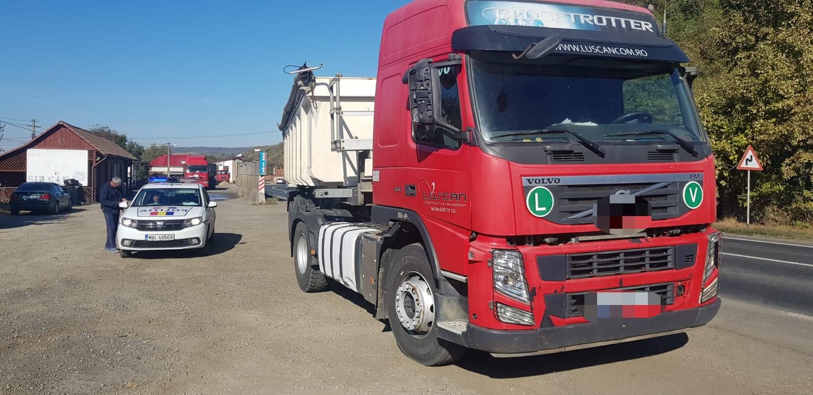 ARADCU 00 CONTROALE CAMIOANE POLITIA ARAD VI31OCT (1)