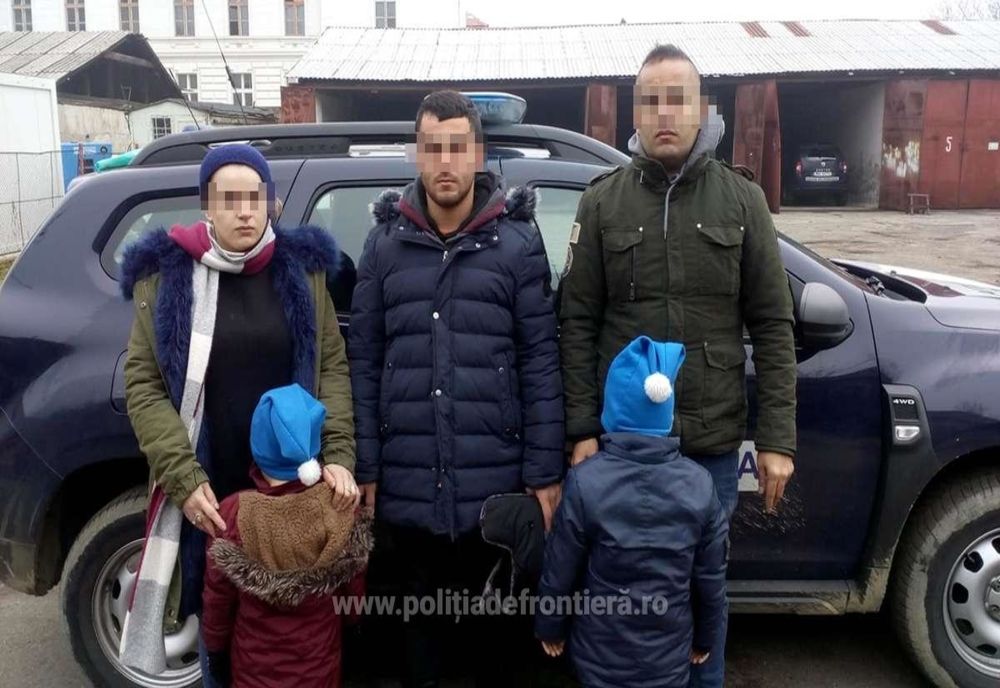 Arad: 5 migranți din Liban, printre care 2 copii mici, descoperiți într-un taxi, ca să treacă ilegal frontiera de vest
