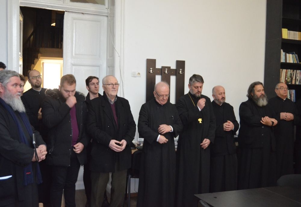 Arad: Bibliotecă mai mare pentru Facultatea de Teologie Ortodoxă din Arad. Noul spațiu va găzdui 25.000 de volume și reviste de specialitate