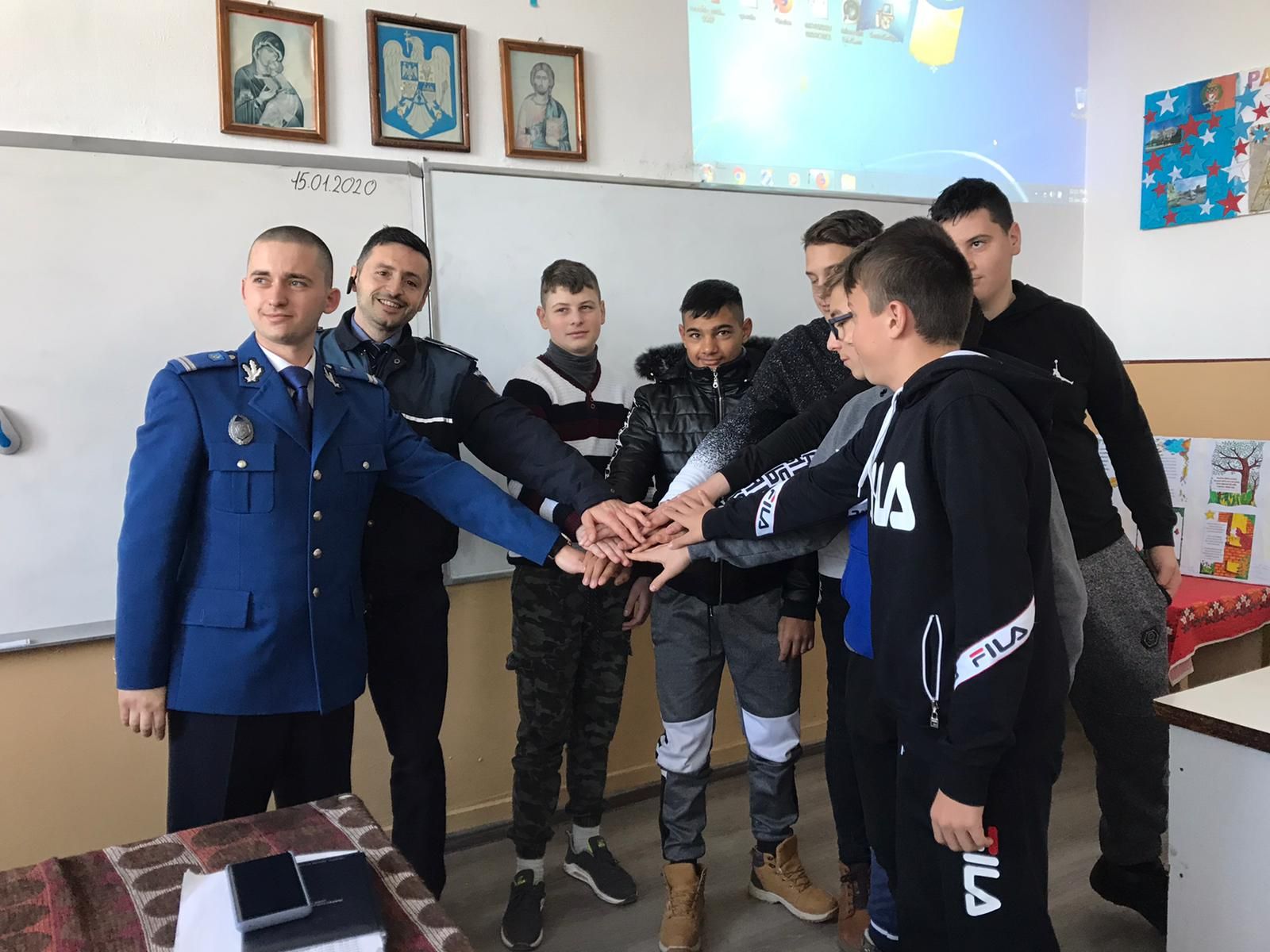 ARADCU 00 PREVENIRE POLITIA ARAD DUM19IAN (1)