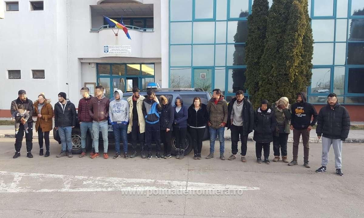 ARADCU 00 MIGRANTI POLITIA DE FRONTIERA JOI20FEB