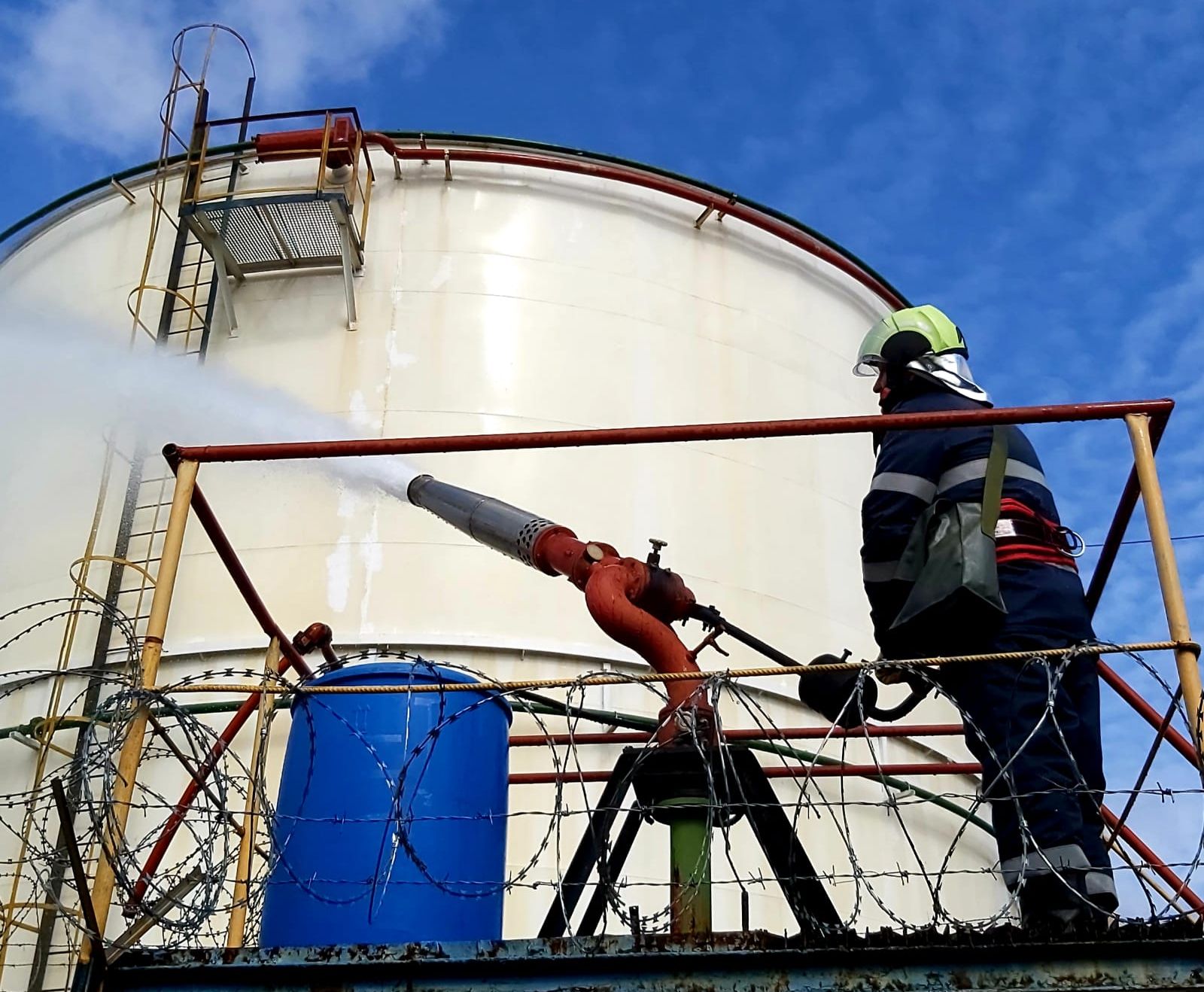 ARADCU 00 ISU ARAD JOI05MART 7