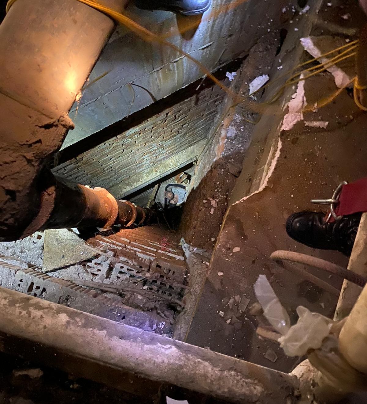 ARADCU 00 ISU ARAD MI04MART (1)