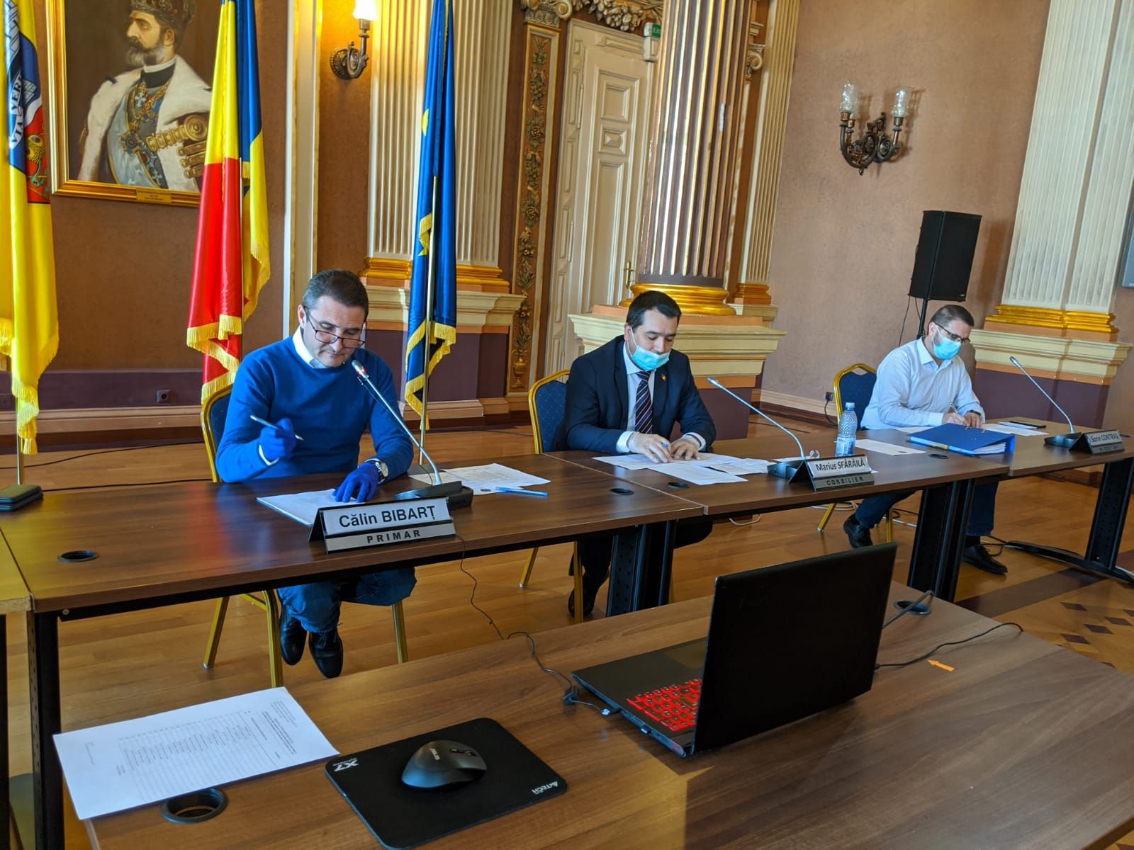 ARADCU 00 CLM CALIN BIBART PRIMARIA MUNICIPIULUI ARAD MI15APR (1)