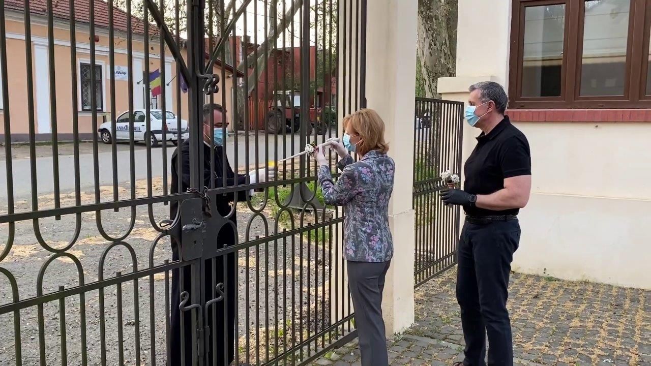 ARADCU 00 MARGARETA SAVARSIN DUM19APR (28)