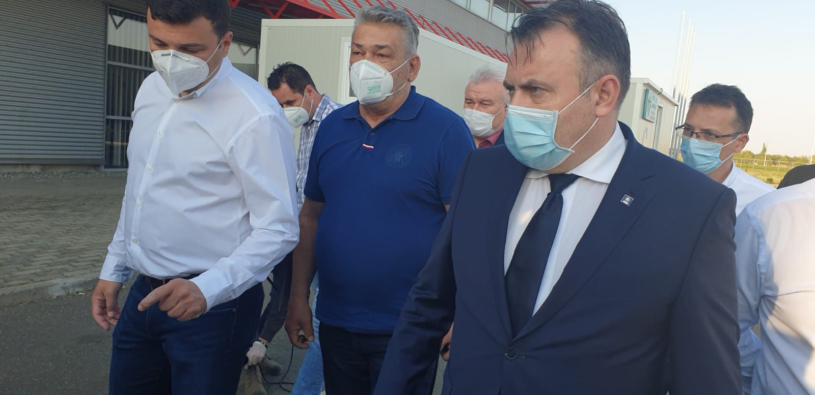 ARADCU 00 MINISTRU SANATATII NELU TATARU ARAD COMPLET JOI23APR (5)