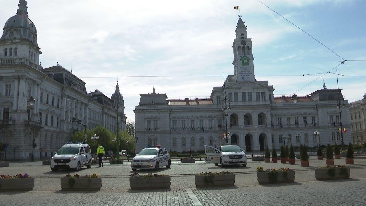 ARADCU 00 PIETE POLITIA ARAD VI17APR (1)