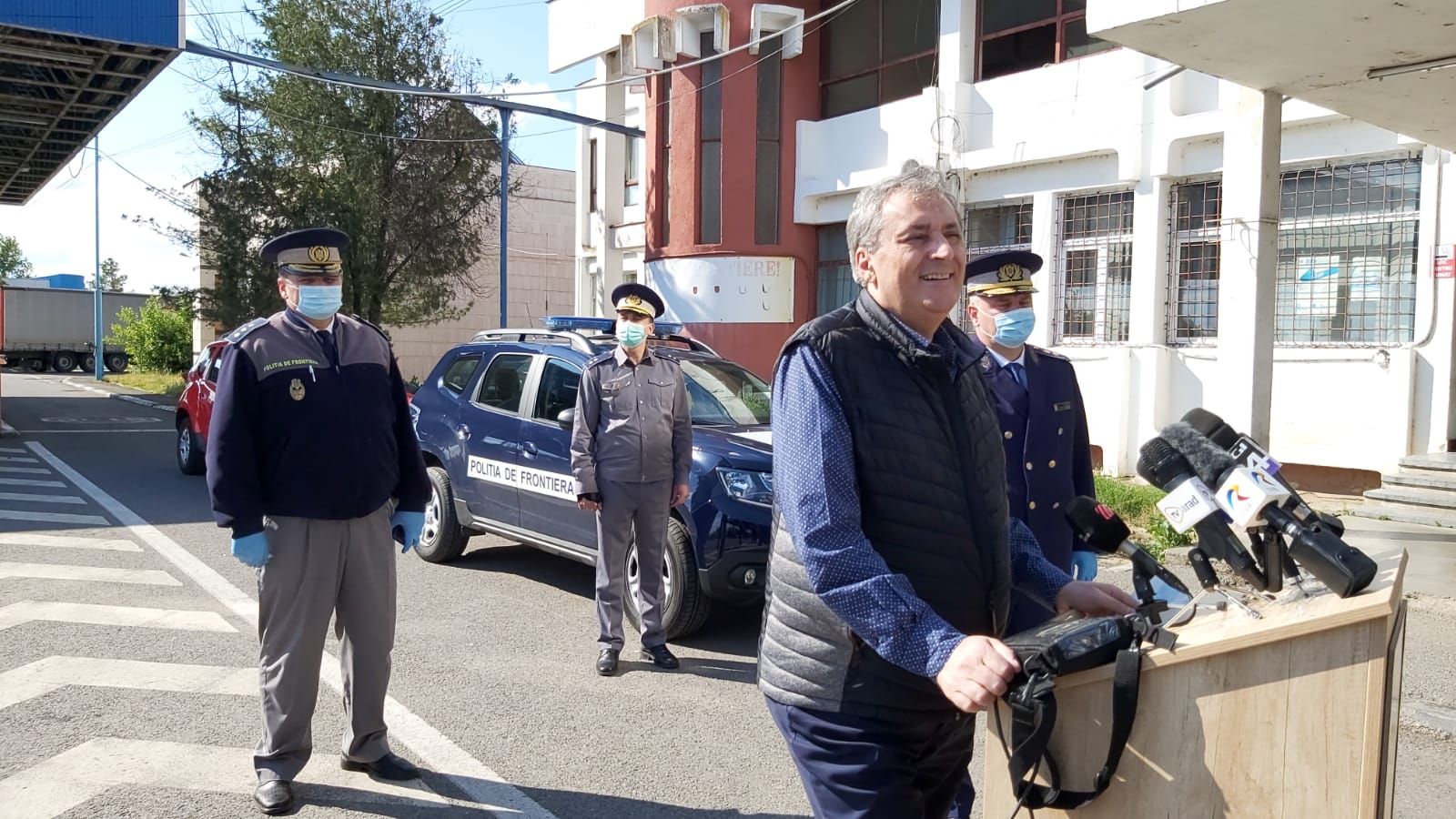 ARADCU 00 MINISTRUL MAI MARCEL VELA VI29MAI 3